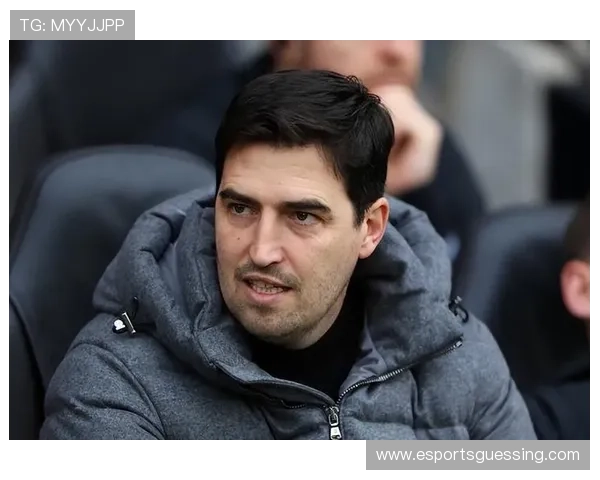 伯恩茅斯主帅伊劳拉率队八场不败迎赛季最佳高压逼抢决战曼城