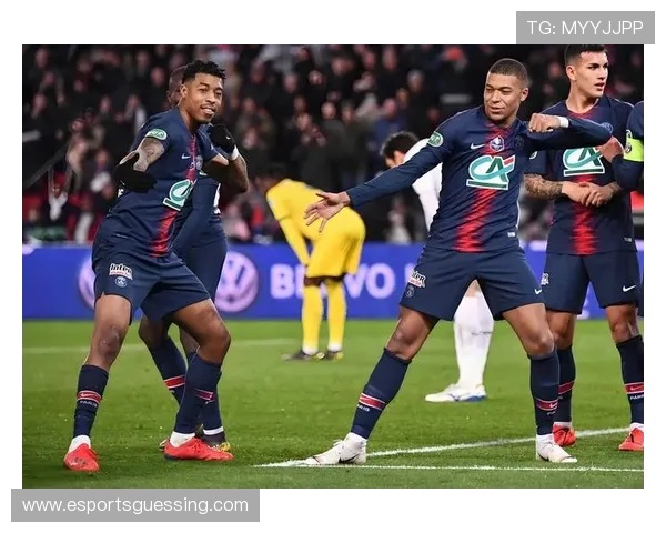 朗斯1-0小胜欧塞尔，积分反超巴黎重夺法甲榜首