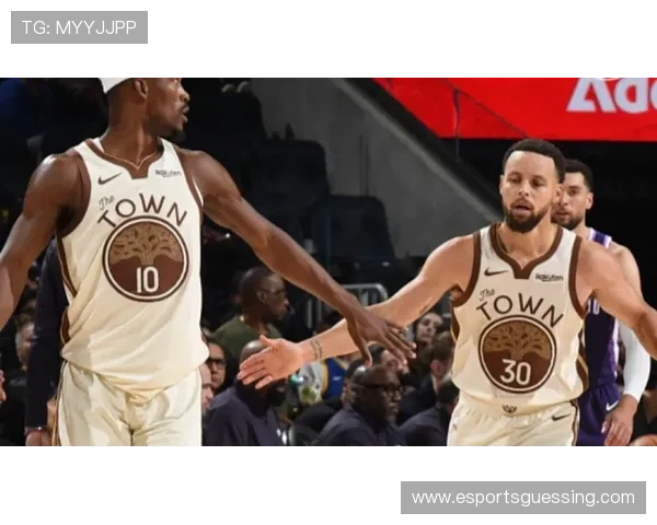 勇士绿军东西部强强对话,库里缺阵下攻防博弈成看点 勇士绿军东西部强强对话,库里缺阵下攻防博弈成看点